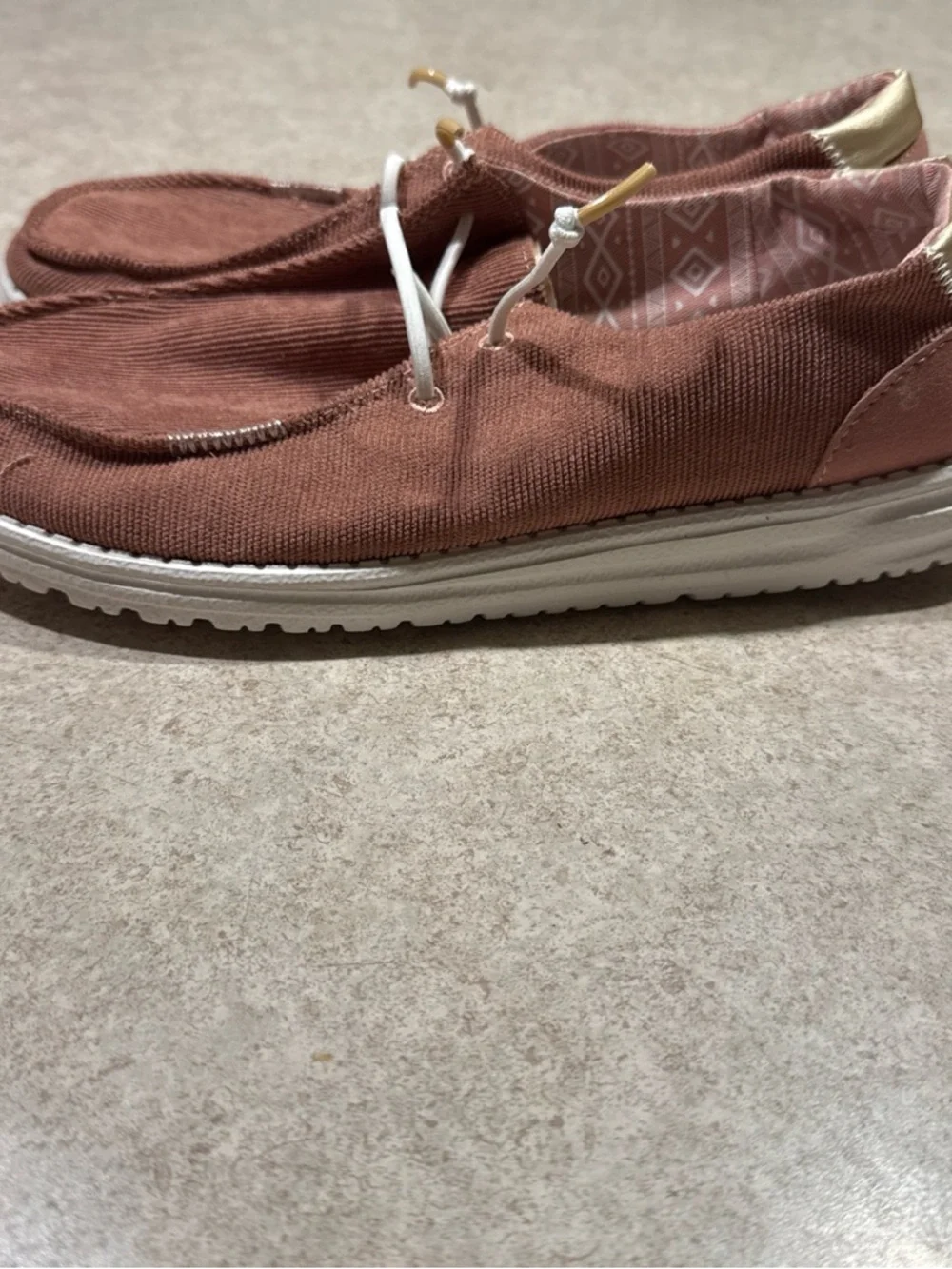 Hey dude shoes - Picture 2 of 6